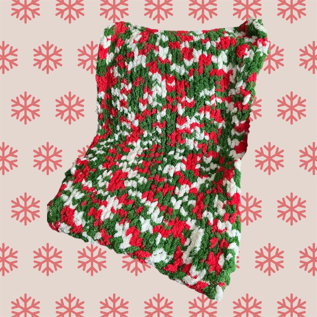 Christmas print hand knit baby blankets/throw